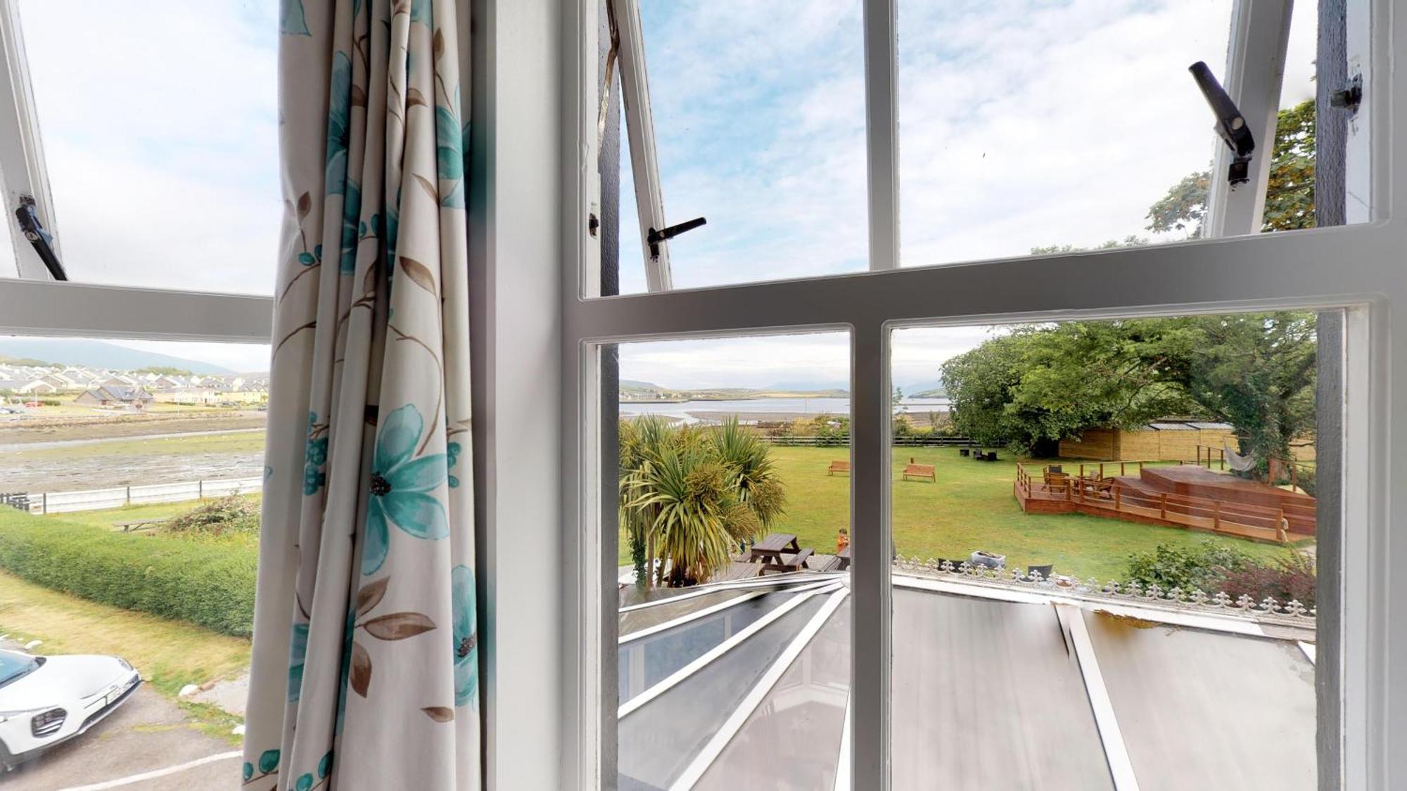فندق Milltown House دينغل الغرفة الصورة